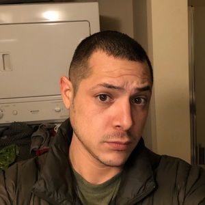 Meet your Posher, Troy